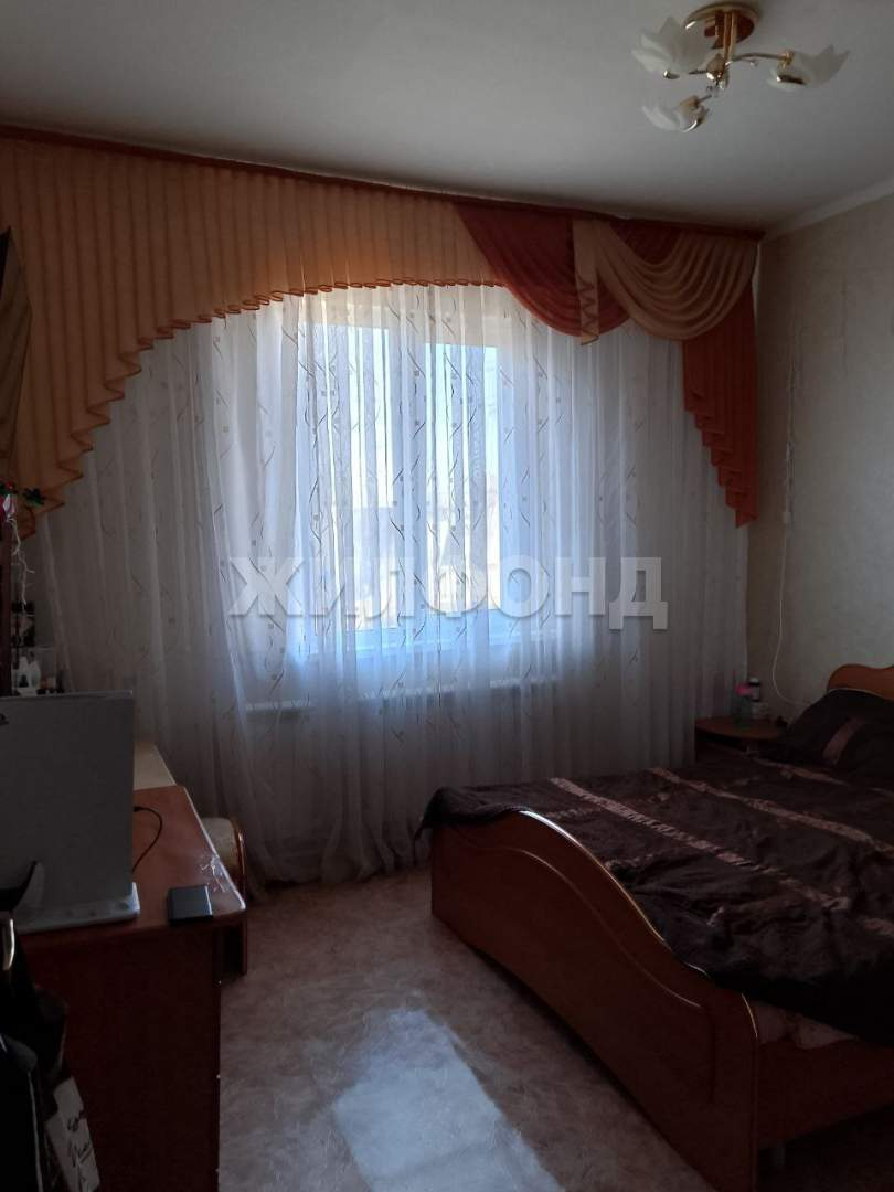 Квартира на продажу в Брянске, Щорса бульвар, 20 фото №3
