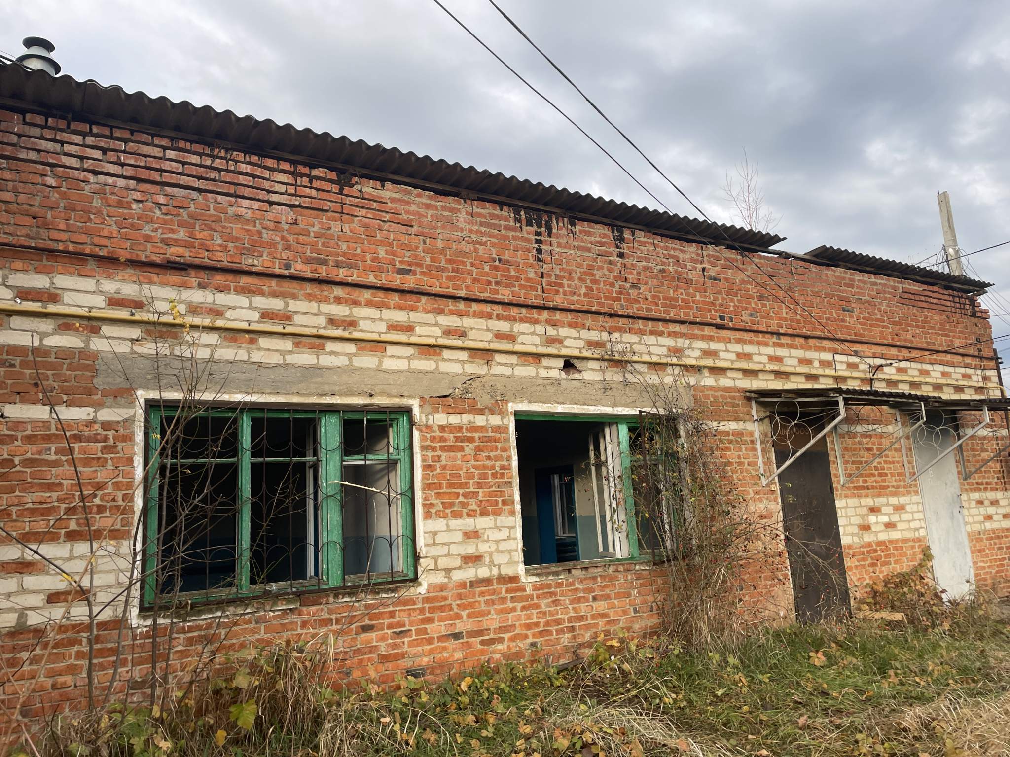 Продам торговое помещение 115.2 м.кв.