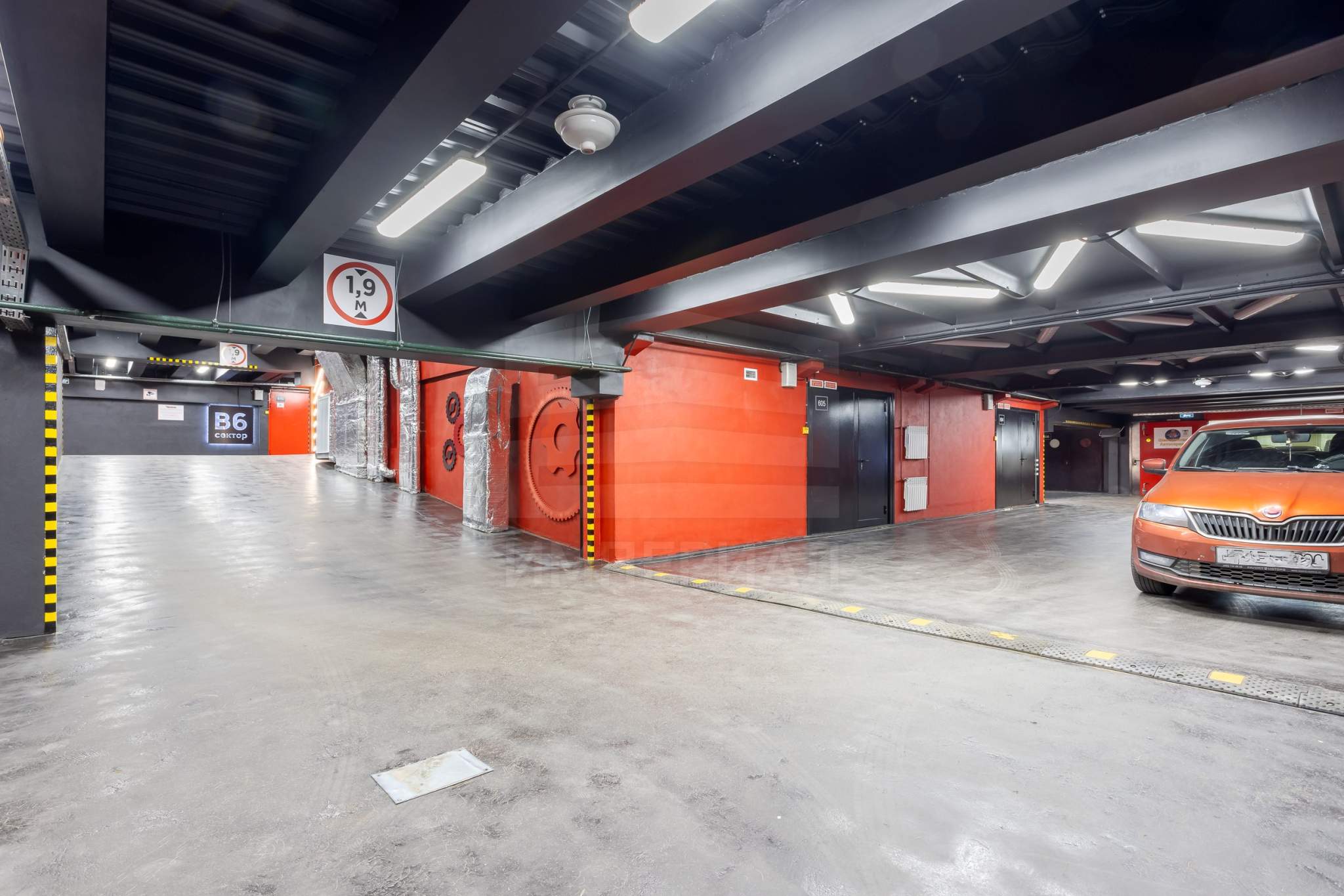 Сдам в аренду помещение свободного назначения 439.6 м.кв.