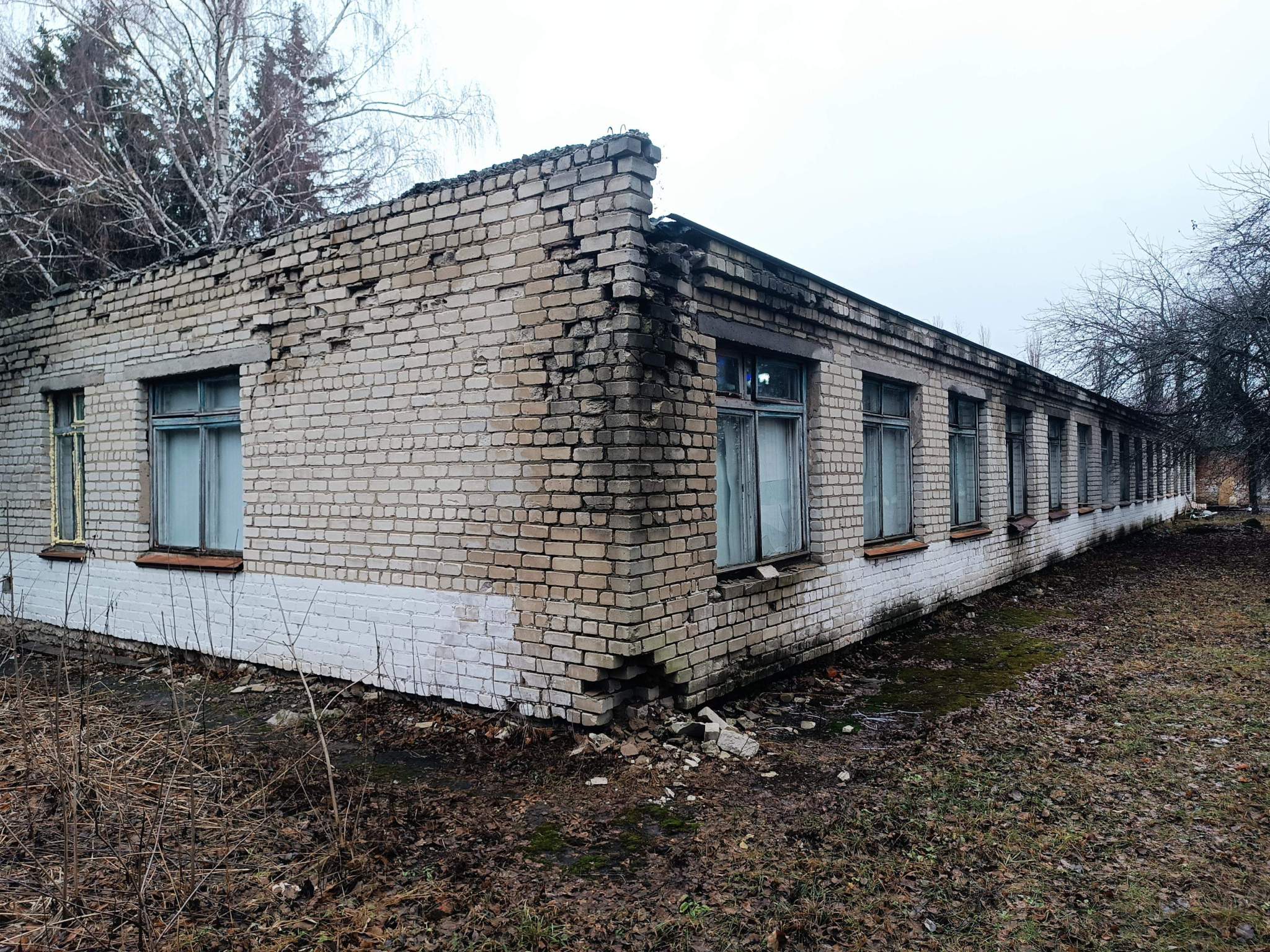 Продам торговое помещение 678.3 м.кв.