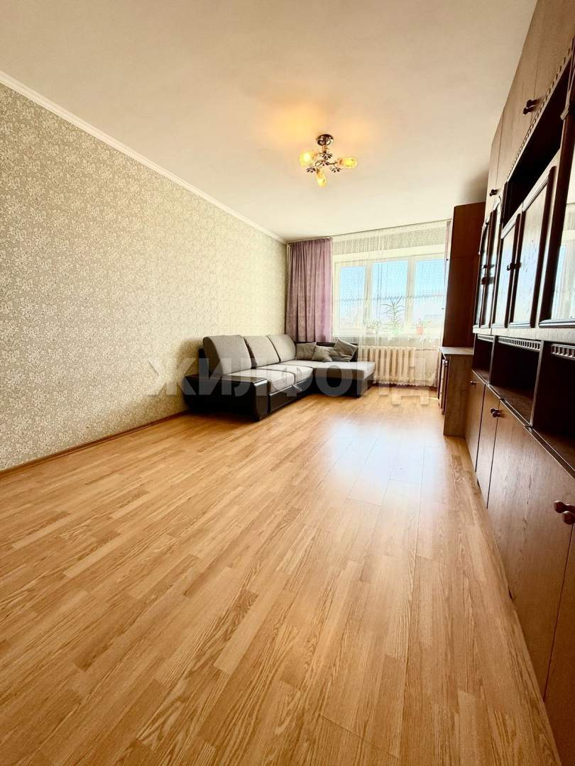 Квартира на продажу в Брянске, Ромашина улица, 39 фото №1