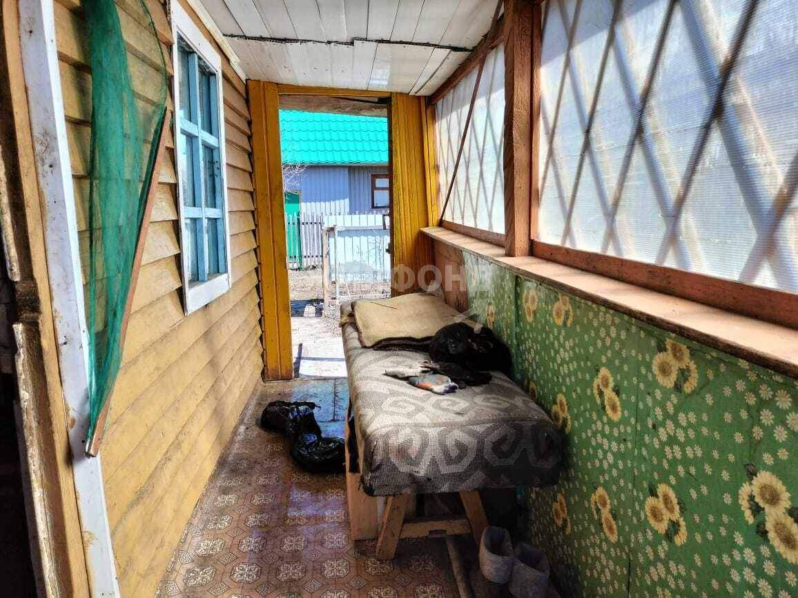 Продам земельный участок 610 м.кв.