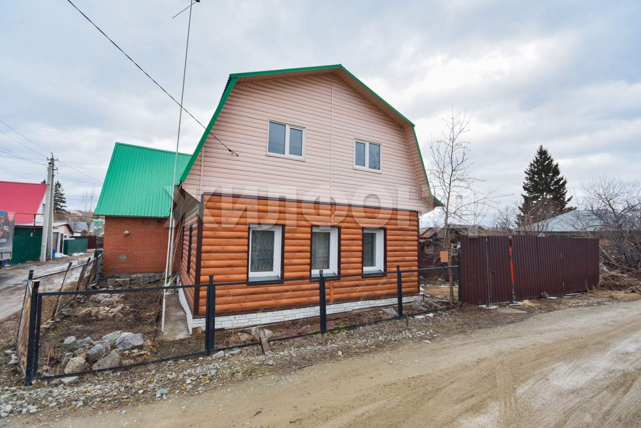 Дом на продажу в Новосибирске, Зеленхозовская улица фото №1