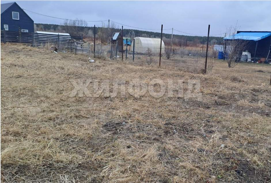 Продам земельный участок 602 м.кв.