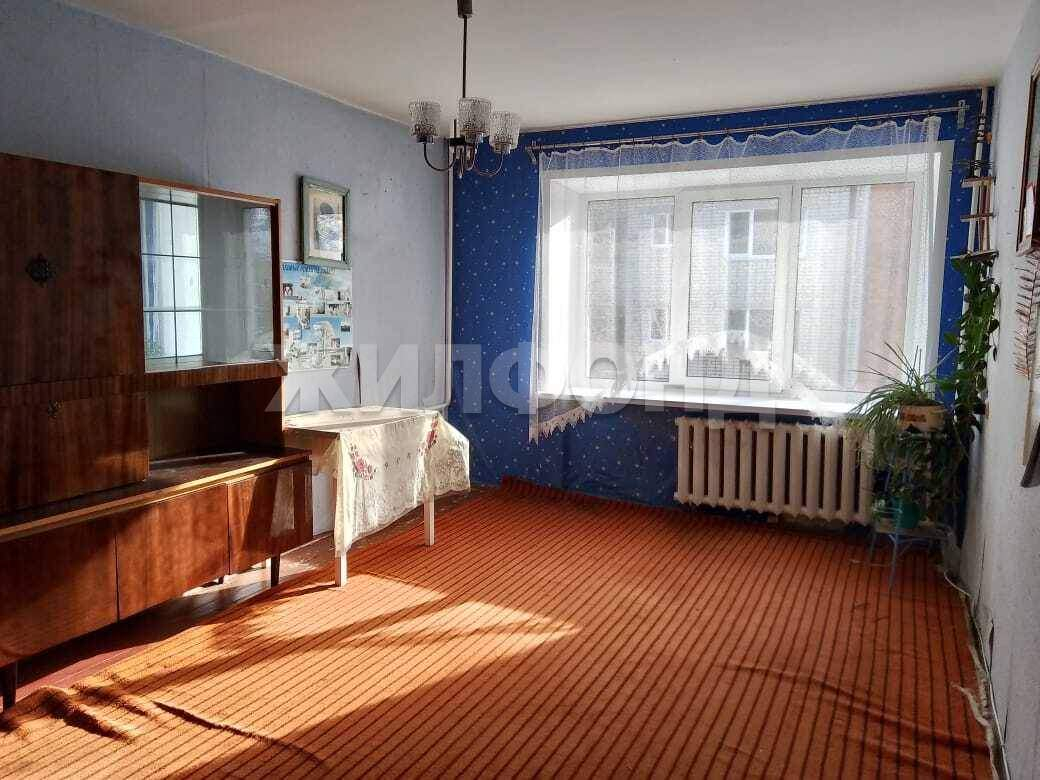 Квартира на продажу в Добруне, Юбилейная улица, 6 фото №0
