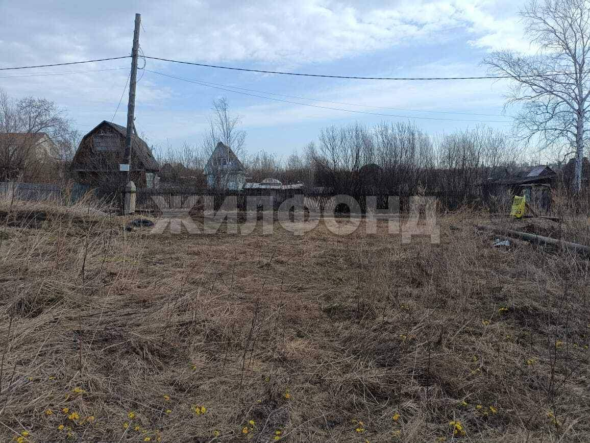 Продам земельный участок 470 м.кв.