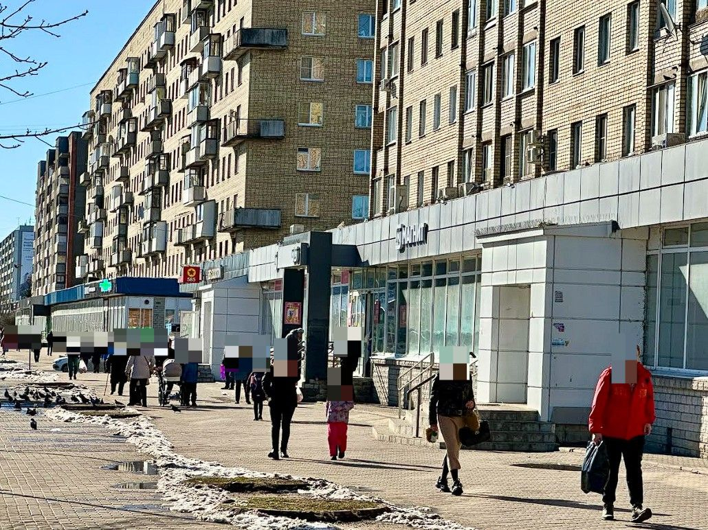 Продам торговое помещение 2602 м.кв.