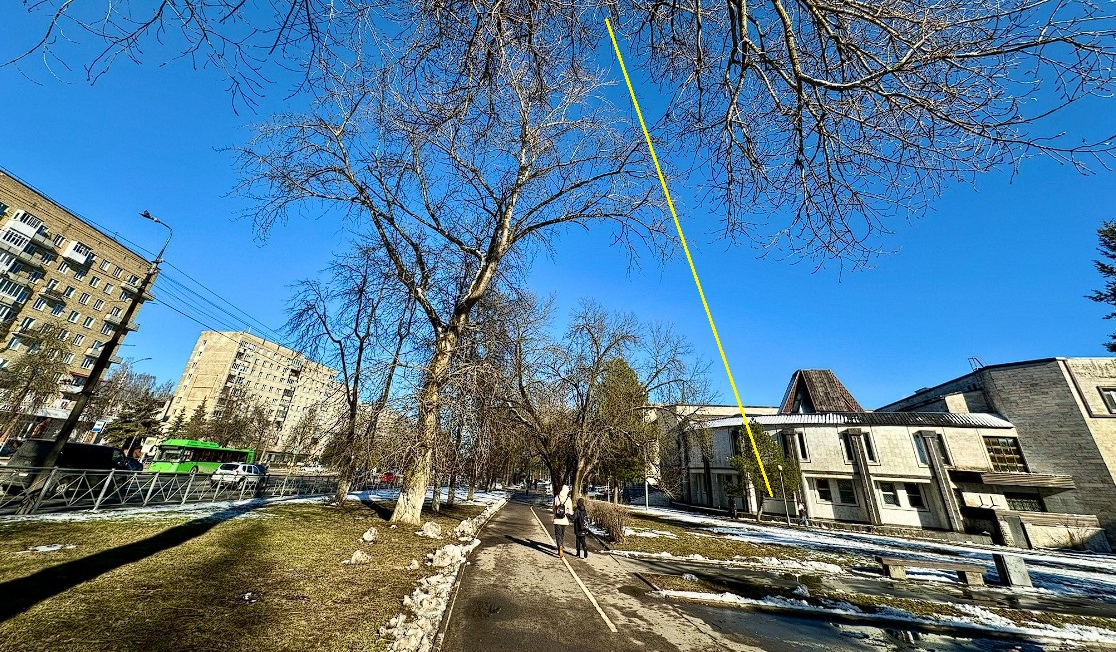 Продам торговое помещение 2602 м.кв.