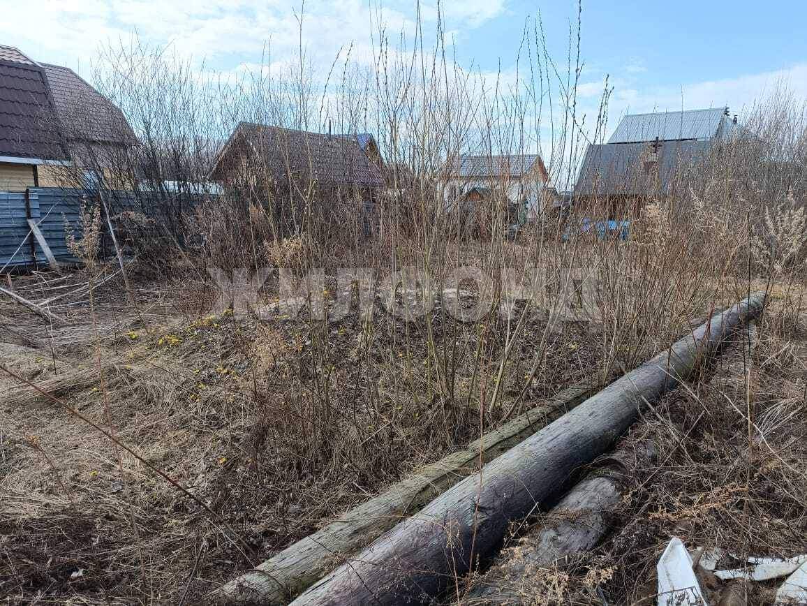 Продам земельный участок 470 м.кв.