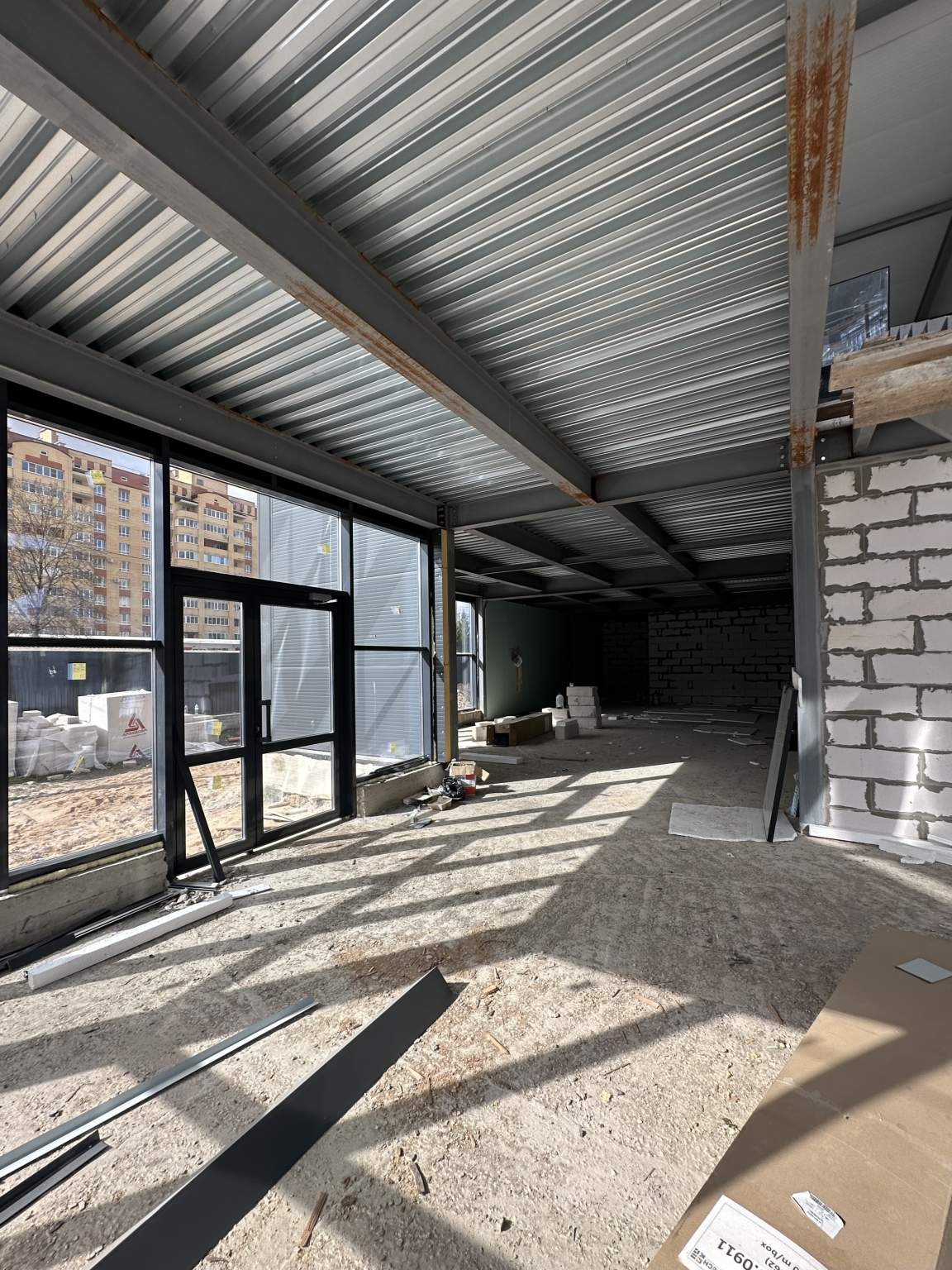 Продам торговое помещение 507.2 м.кв.