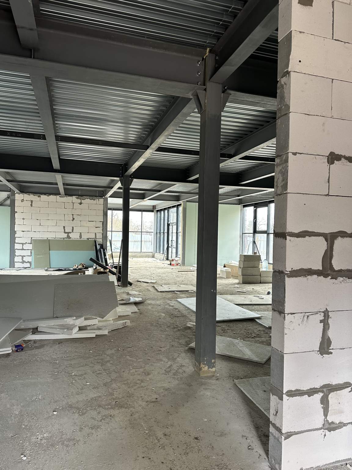 Продам торговое помещение 507.2 м.кв.