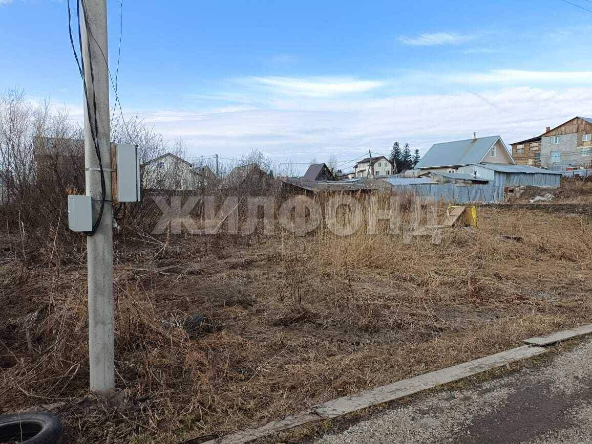 Продам земельный участок 470 м.кв.