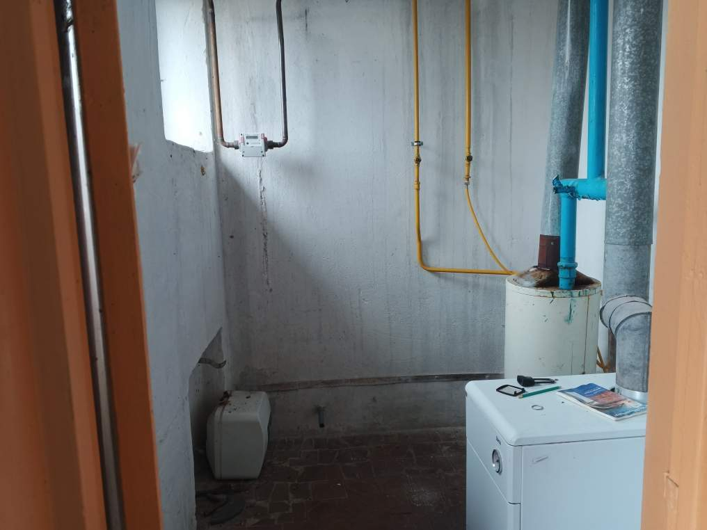 Продам торговое помещение 162 м.кв.