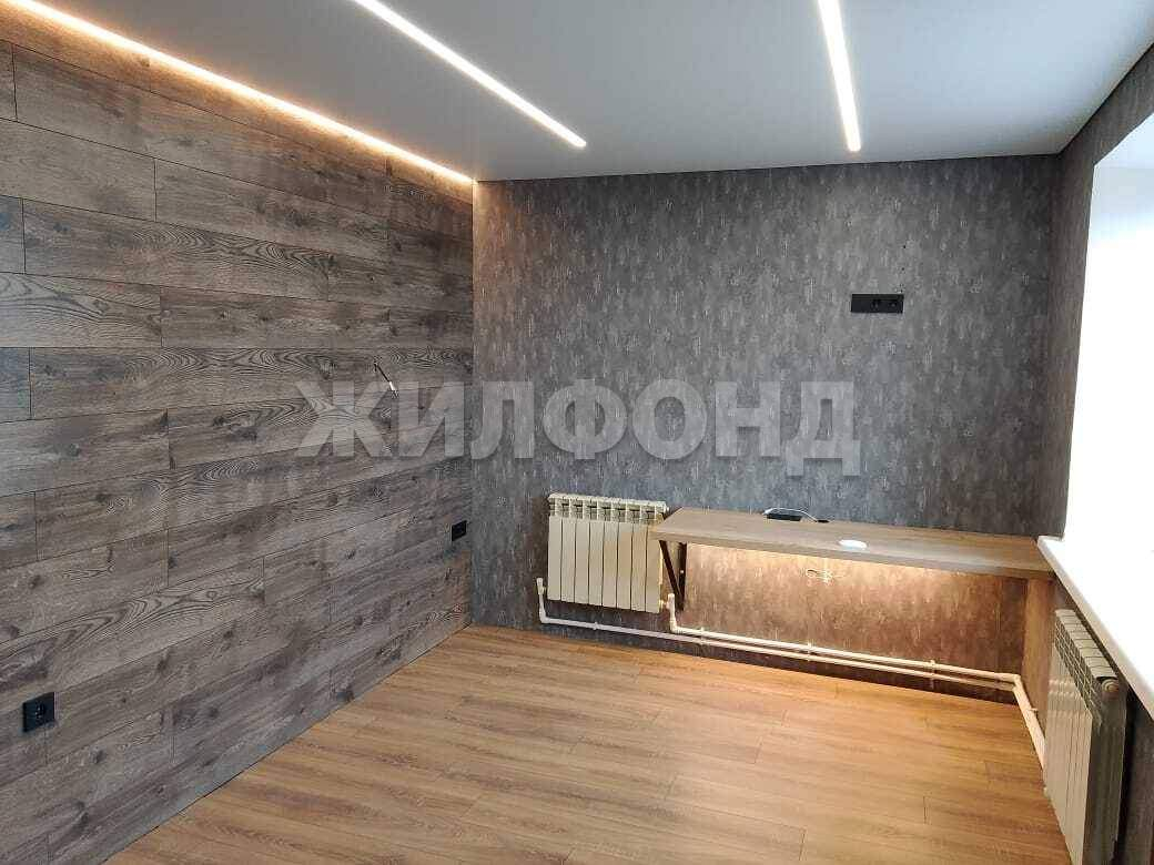 Квартира на продажу в Брянске, Угольная улица, 16 фото №8