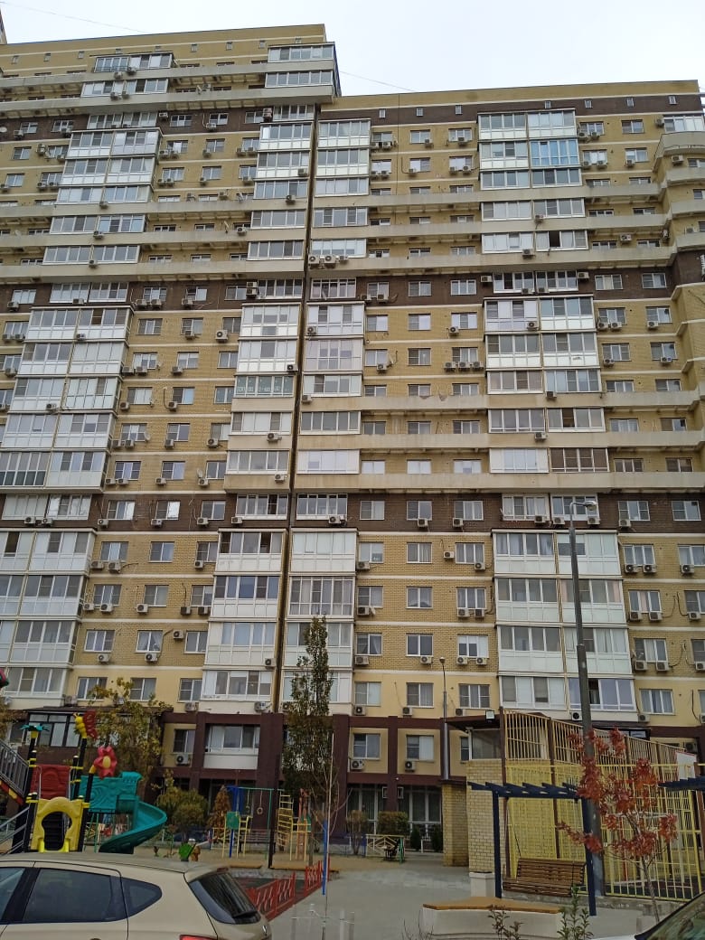 Помещение свободного назначения на продажу в Краснодаре, им. Гаврилова П.М. улица, 27 фото №0