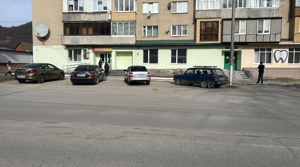 Помещение свободного назначения в аренду в Кашхатау, Мечиева улица, 112 фото №0