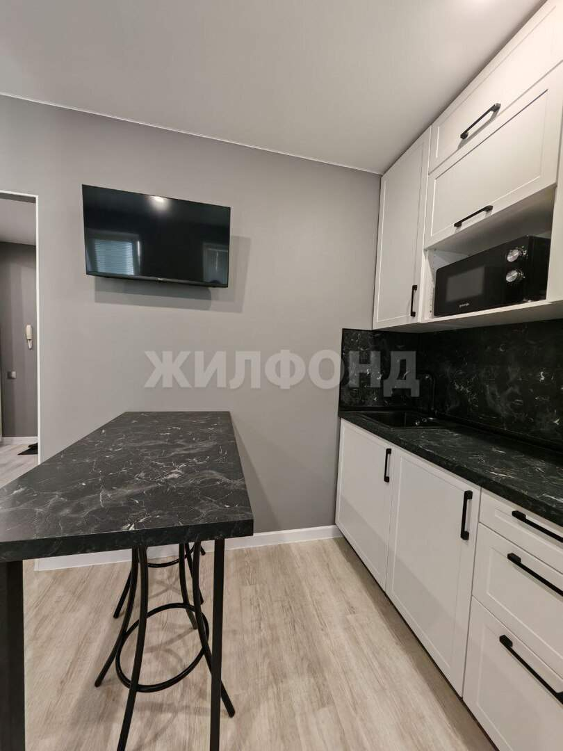 Квартира в аренду в Новосибирске, Семьи Шамшиных улица, 90/5 фото №2