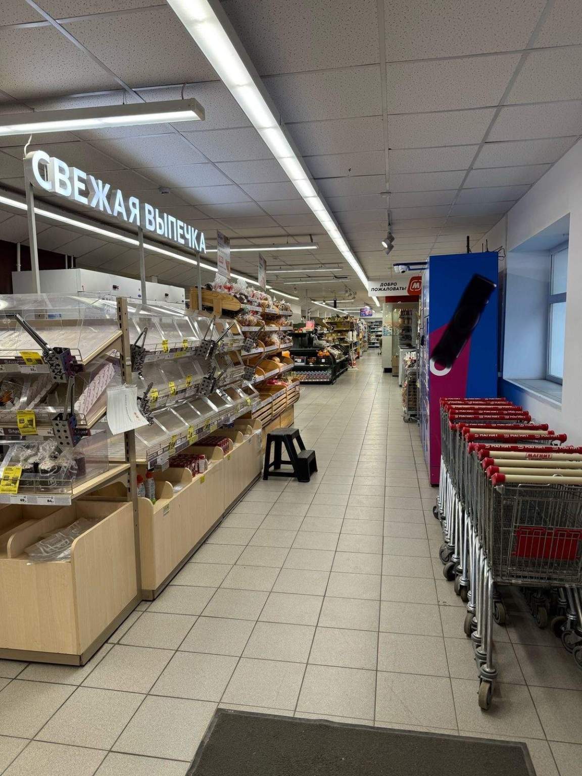 Продам торговое помещение 1427.4 м.кв.