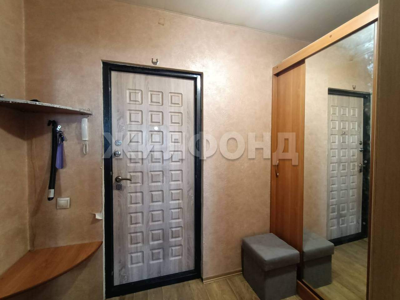 Продам склад 42.6 м.кв.