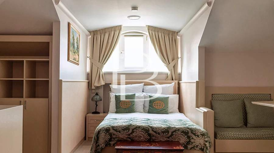 Продам торговое помещение 482 м.кв.