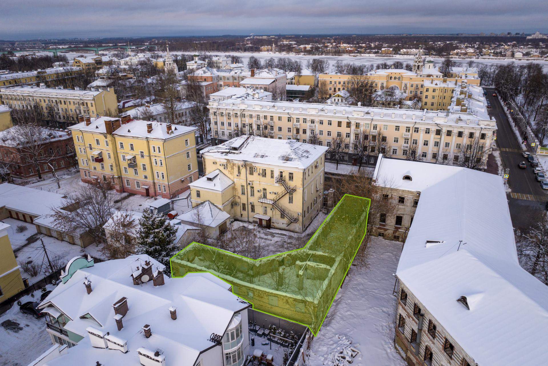 Продам торговое помещение 603.8 м.кв.