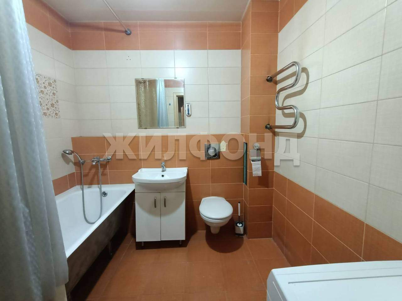 Продам склад 42.6 м.кв.