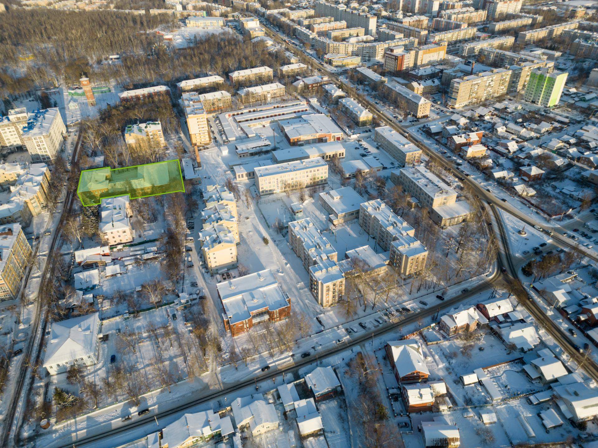 Продам торговое помещение 3296.9 м.кв.