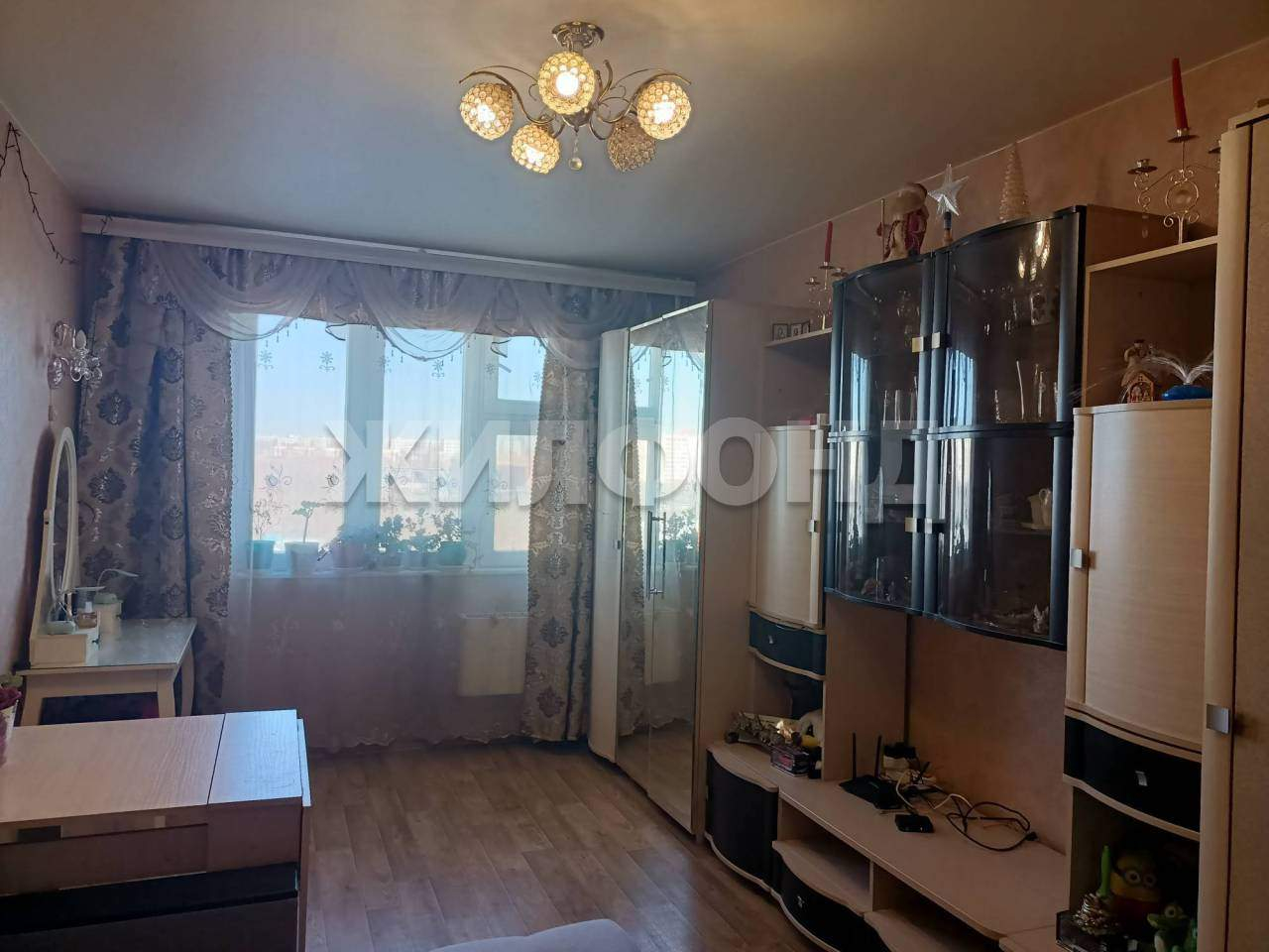 Продам склад 42.6 м.кв.