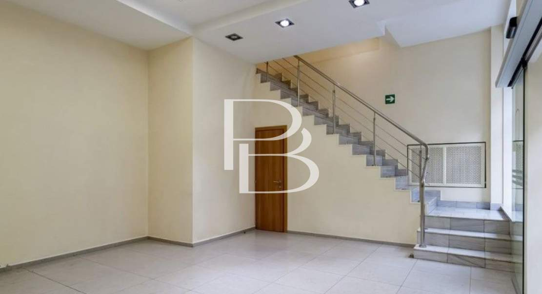 Продам торговое помещение 161.5 м.кв.