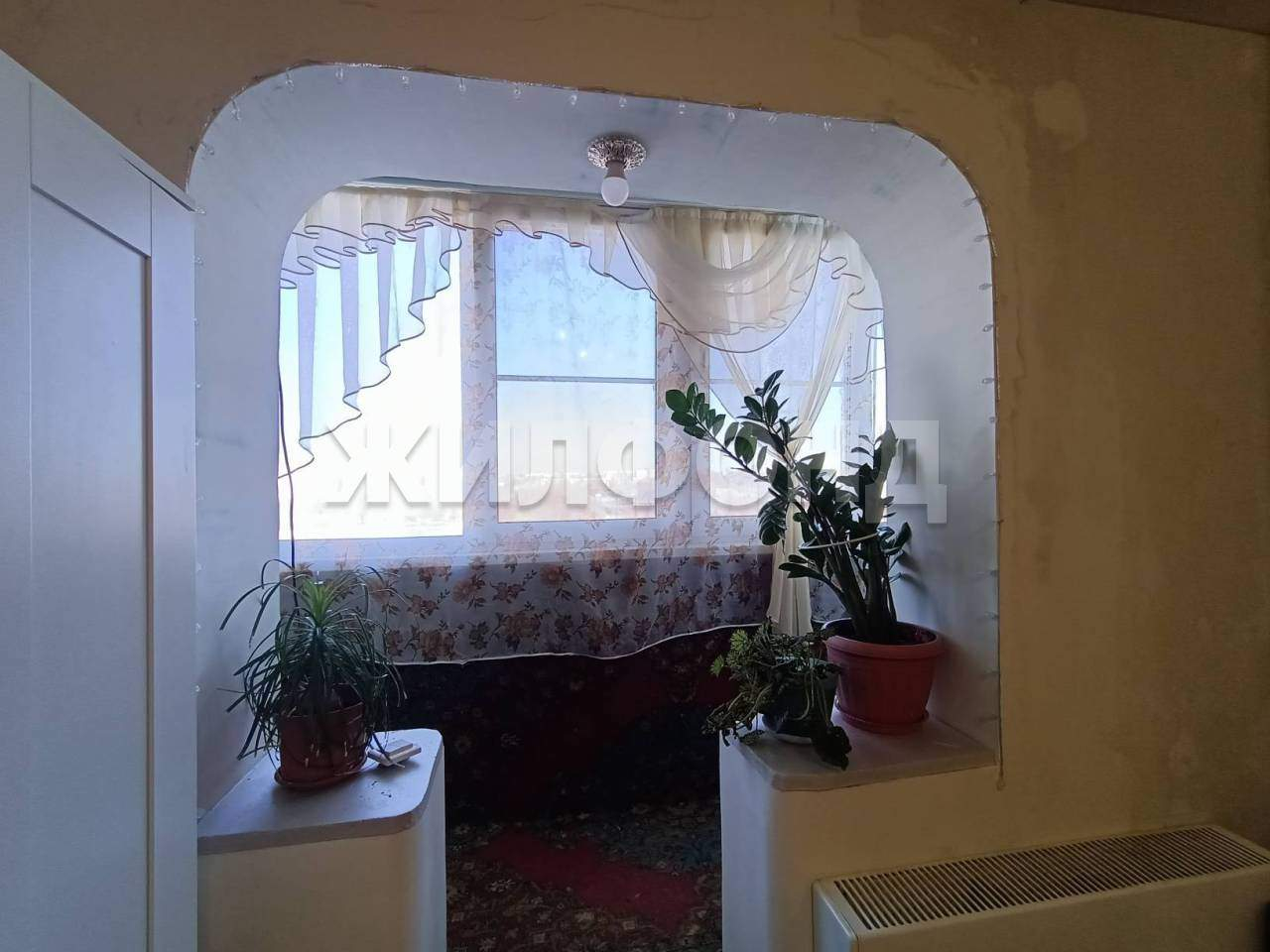 Продам склад 42.6 м.кв.