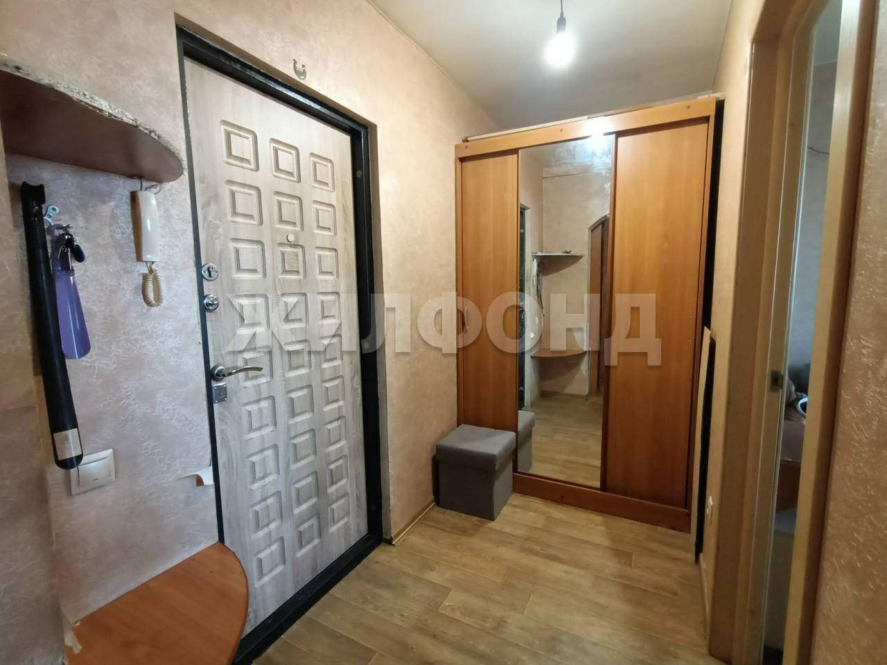 Продам склад 42.6 м.кв.