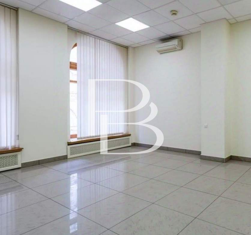 Продам торговое помещение 161.5 м.кв.