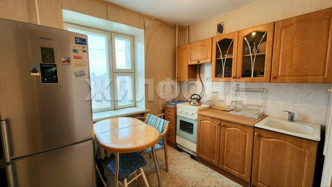 Квартира на продажу в Орёле, Часовая улица, 45 фото №1