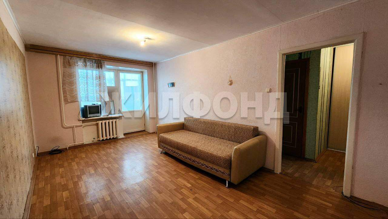 Квартира на продажу в Орёле, Часовая улица, 45 фото №0