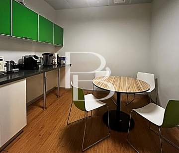 Сдам в аренду офис 1229 м.кв.