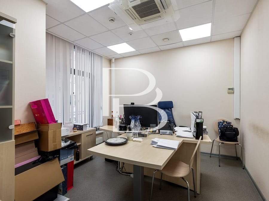 Сдам в аренду офис 903.2 м.кв.