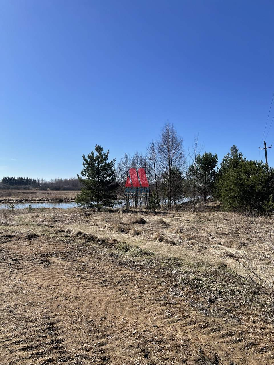 Продам земельный участок 1500 м.кв.