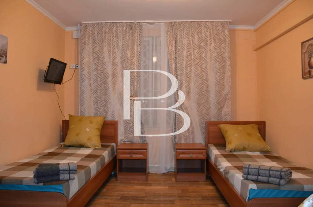 Сдам в аренду торговое помещение 761 м.кв.
