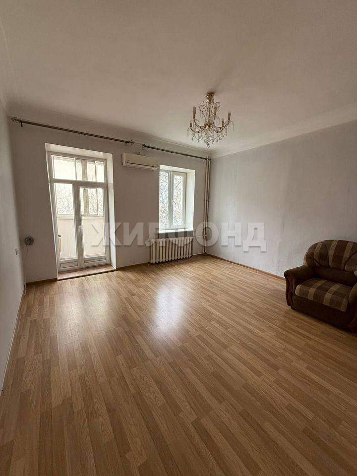 Квартира на продажу в Воронеже, Плехановская улица, 43 фото №0