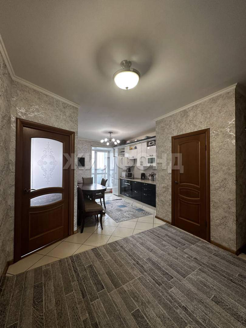 Квартира на продажу в Омске, Мельничная улица, 87к4 фото №2