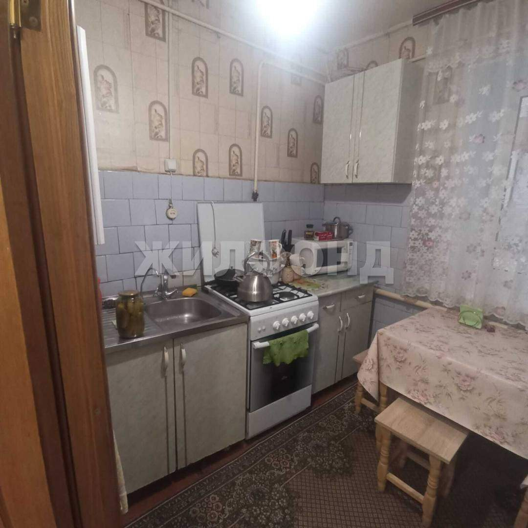 Дом на продажу в Карачеве, Брянская улица, 16 фото №9