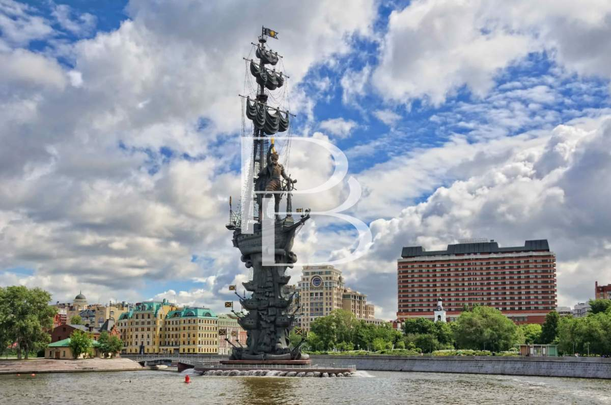 Сдам в аренду офис 1200 м.кв.