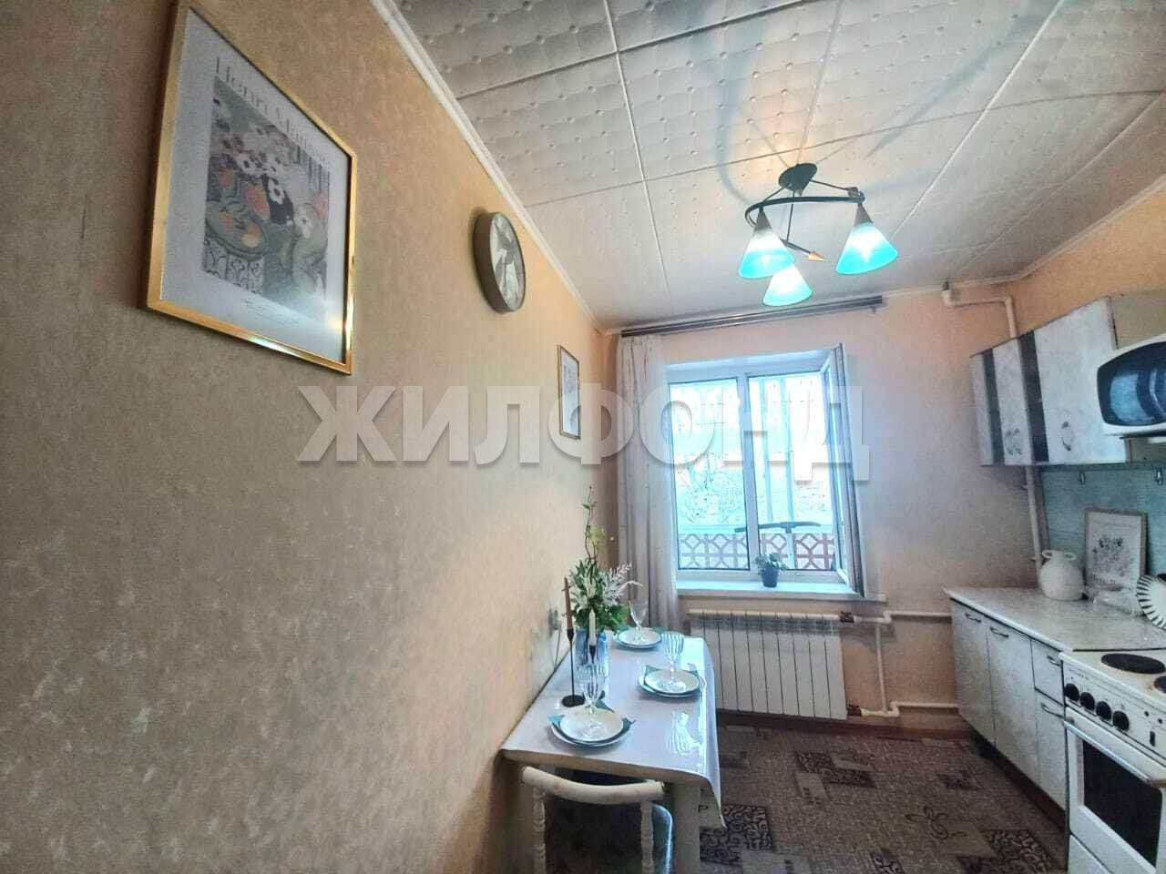 Квартира на продажу в Чигирях, 1-я Тепличная улица, 16 фото №0