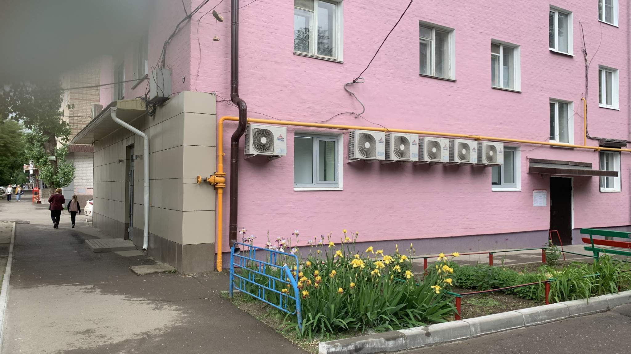 Помещение свободного назначения на продажу в Каменске-Шахтинском, Коммунистический переулок, 82 фото №1