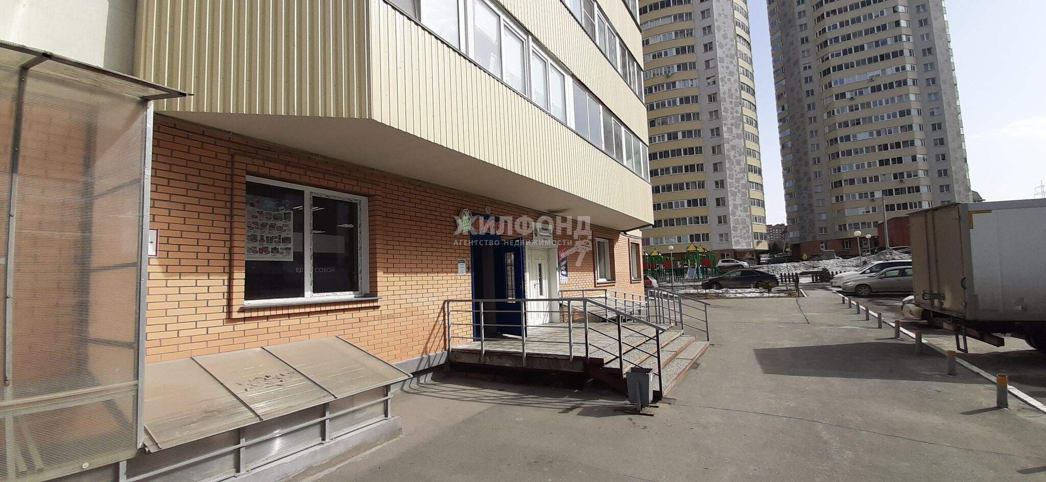 Продам магазин 127 м.кв.