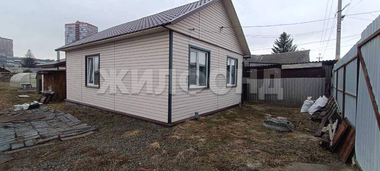 Дом на продажу в Новосибирске, 2-я Шоссейная улица фото №0