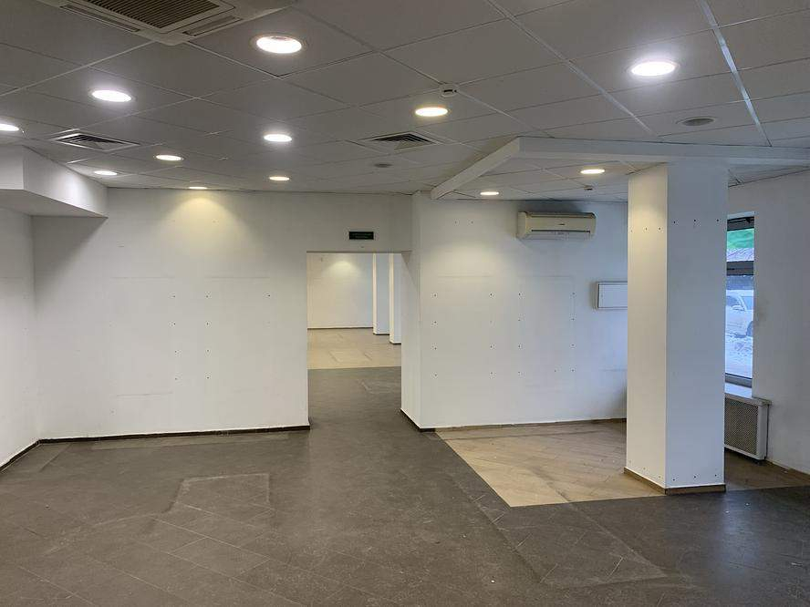 Сдам в аренду магазин 230.8 м.кв.