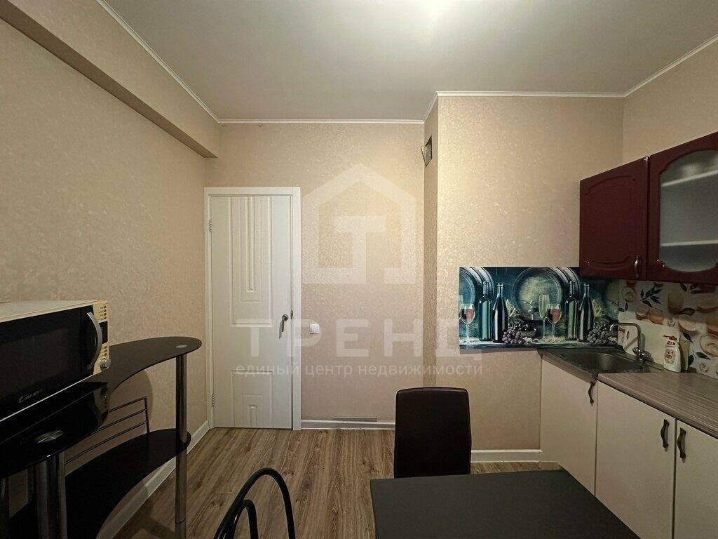 Квартира на продажу в поселкеМеталлострой ( Металлострой), Центральная улица, 19к3 фото №4