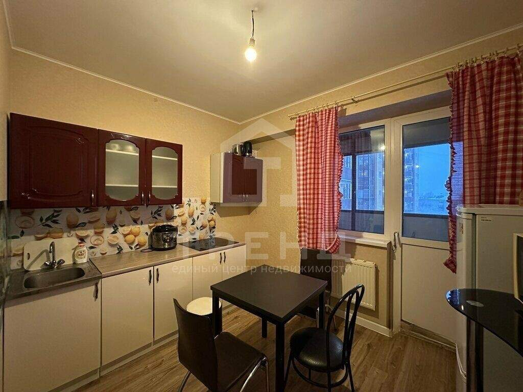 Квартира на продажу в поселкеМеталлострой ( Металлострой), Центральная улица, 19к3 фото №2