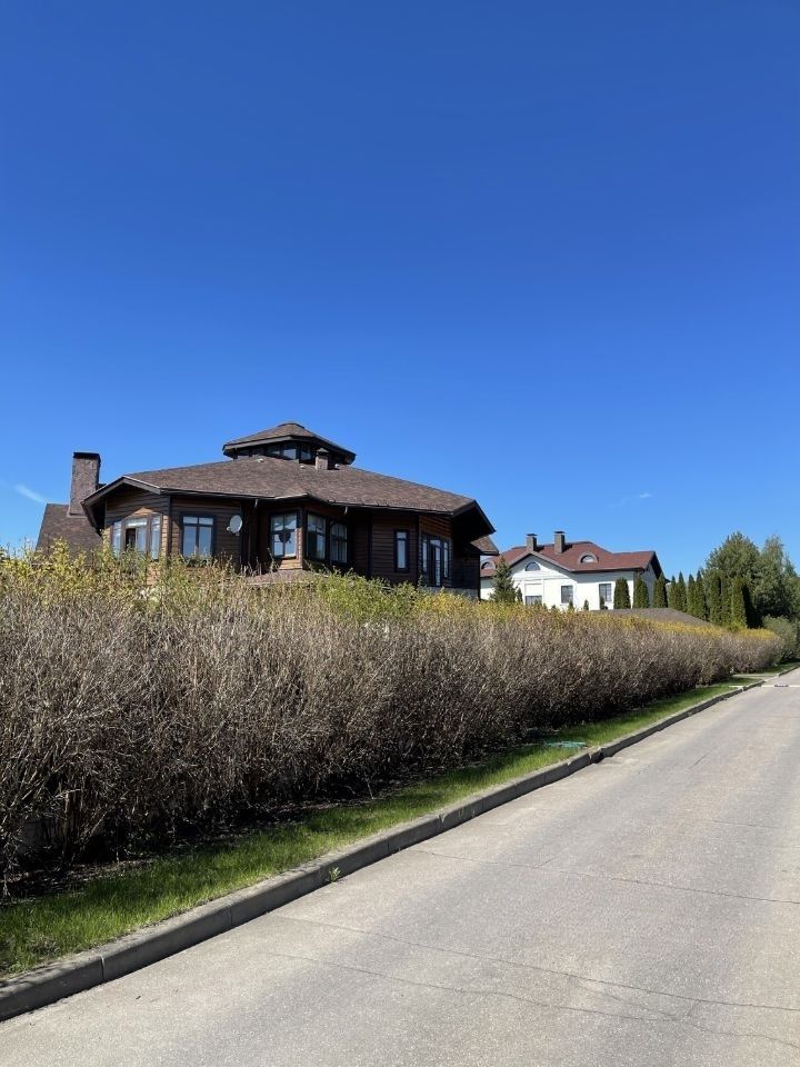 Дом на продажу в деревне Маслово (Сновидово коттеджный поселок), ПЖКИЗ Маслово территория фото №20
